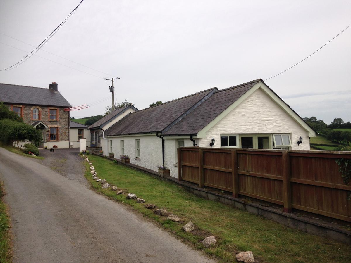 Red Kite Cottage Carmarthen Eksteriør bilde
